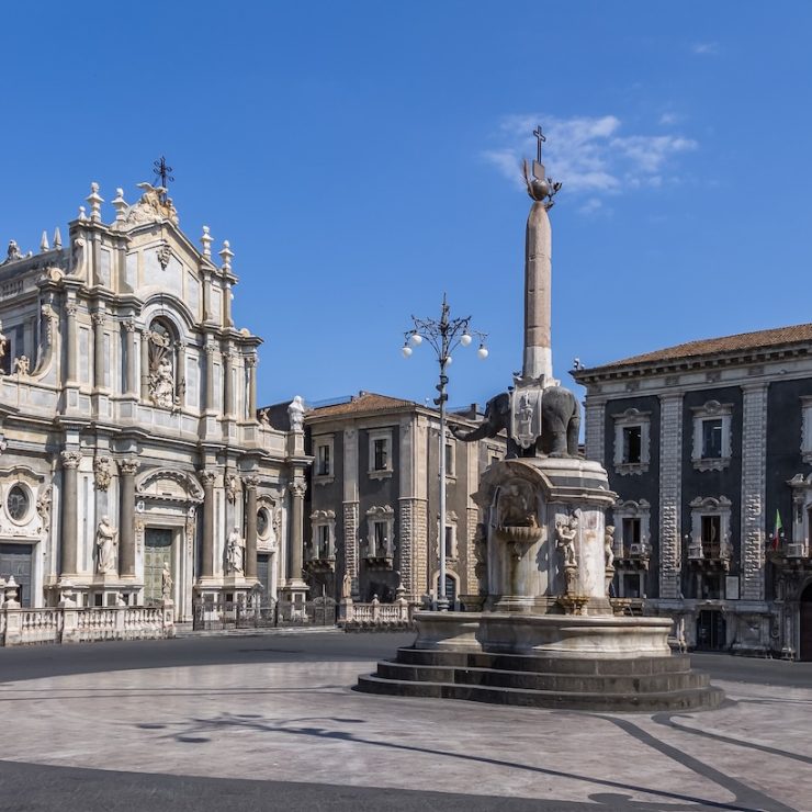 Catania: Tra mare e vulcano