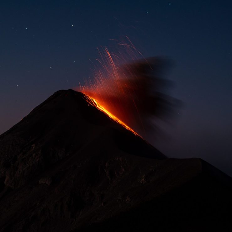 Etna: il gigante di fuoco che domina la Sicilia